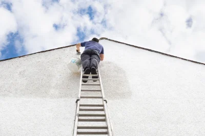 Peinture extérieure au Champ-Saint-Père — façades et ravalement